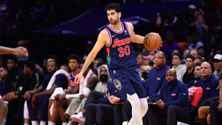 76ers’ Furkan Korkmaz Attacked By Opponents While Playing on Turkish National Team