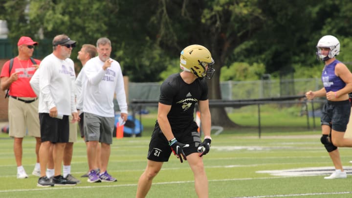 2024 RB Caden Williams Looking to Build Recruiting Momentum in Junior Season 2024 RB Caden Williams Looking to Build Recruiting Momentum in Junior Season