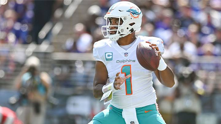 Week 3 Dynasty Stock Watch: Buy, Sell, Hold Trade Advice