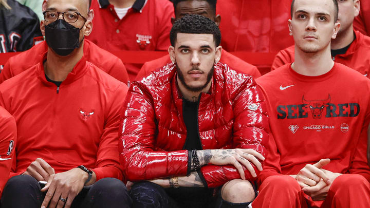 Bulls Apply for Disabled Player Exception Due to Lonzo Ball’s Injury, per Report