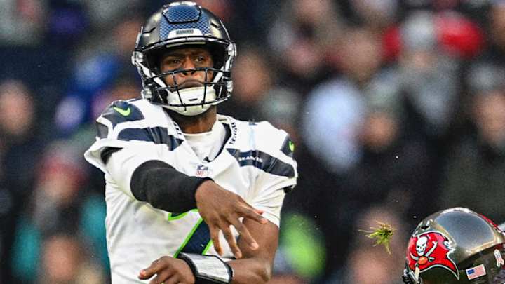 Seattle Loses to Tampa Bay 21-16 as Comeback Attempt Falls Short: Live Game Log
