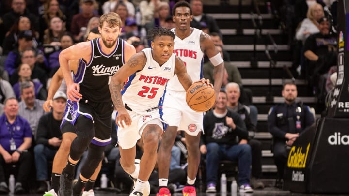 Kings Troll Pistons During Pregame Intros With Brandon Aiyuk’s Miraculous Catch vs. Lions