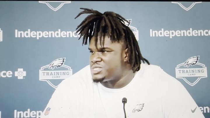 Eagles' Jordan Davis Ready to Begin Season of Expectations