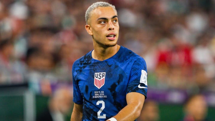 Barcelona Loans USMNT’s Sergino Dest to Dutch Side PSV Eindhoven