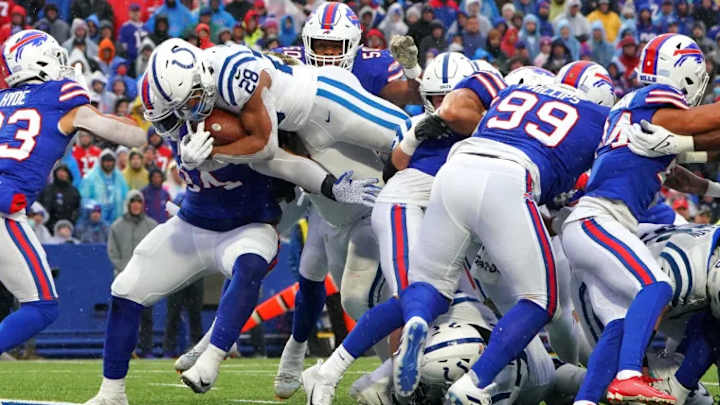 Jonathan Taylor Trade: Would Bills Pay 'McCaffrey Price' to Colts?