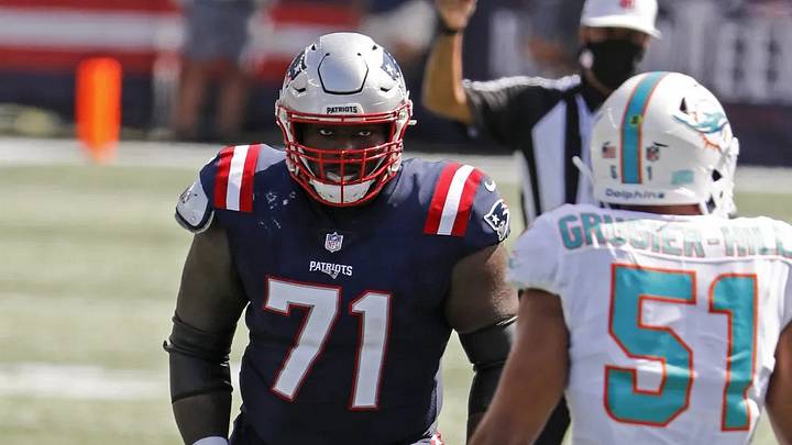 Patriots OL Michael Onwenu Play vs. Dolphins?