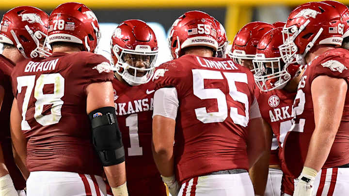 Hog Lineman's Leadership Lapses in Largest Moment Hog Lineman's Leadership Lapses in Largest Moment