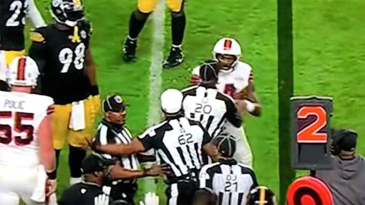 Deshaun Watson Somehow Wasn’t Flagged for Pushing Ref During Heated Moment