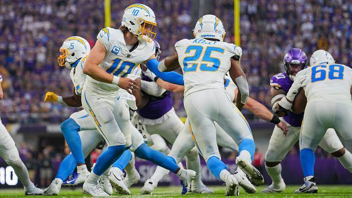 How the Chargers Discovered Their 2023 Identity With Win Over Vikings
