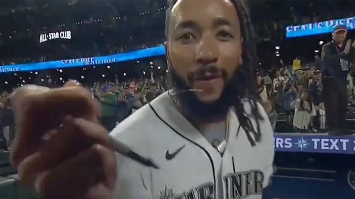 Mariners’ J.P. Crawford Drops Massive F-Bomb, Signs Camera After Walk-Off Win vs. Rangers