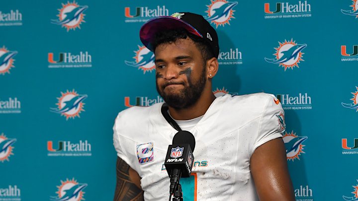Dolphins’ Tagovailoa, Howard Unhappy With ‘Hard Knocks In Season’ News