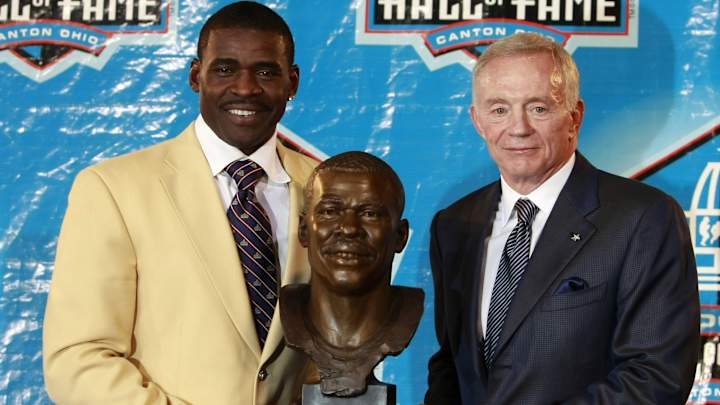 Cowboys Great Michael Irvin Says Jerry Jones Should Follow Eagles’ Lead at Trade Deadline Cowboys Great Michael Irvin Says Jerry Jones Should Follow Eagles’ Lead at Trade Deadline