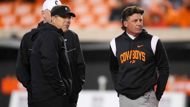 Final Huddle: UC Loses Sixth Consecutive Game 38-13 to Oklahoma State Final Huddle: UC Loses Sixth Consecutive Game 38-13 to Oklahoma State