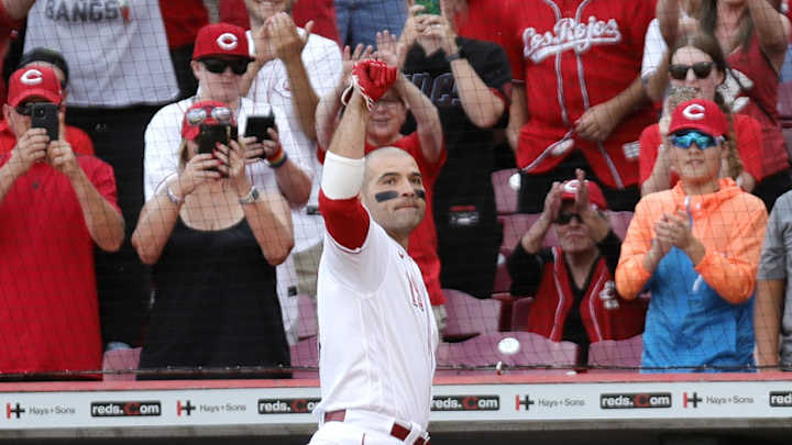 Report: Toronto Blue Jays Interested in Signing Joey Votto