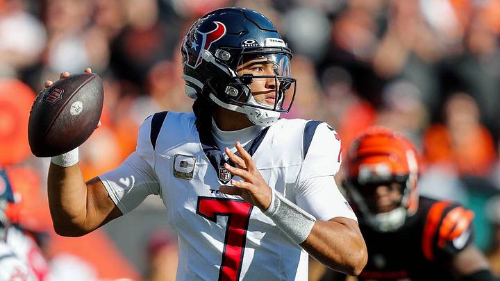 NFL Fans Wowed by C.J. Stroud Twirling Scramble and 20-Yard Throw NFL Fans Wowed by C.J. Stroud Twirling Scramble and 20-Yard Throw