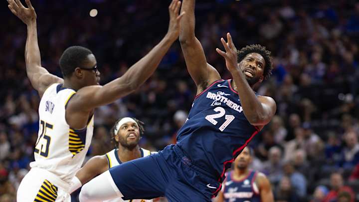 Indiana Pacers center Jalen Smith dealing with head injury after hard hit against Philadelphia 76ers