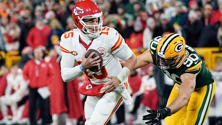 Three Week 13 Plays You Need to Watch Again, Including the Chiefs’ Red Zone Problem