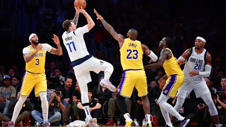 Lakers News: Most Intriguing Odds & Lines Ahead Of Mavericks Rematch
