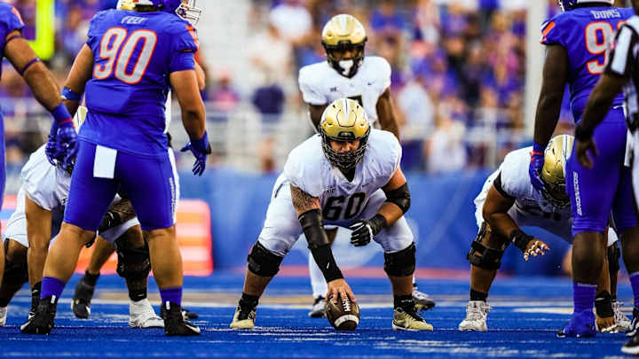 Virginia Lands Commitment From UCF Offensive Line Transfer Drake Metcalf