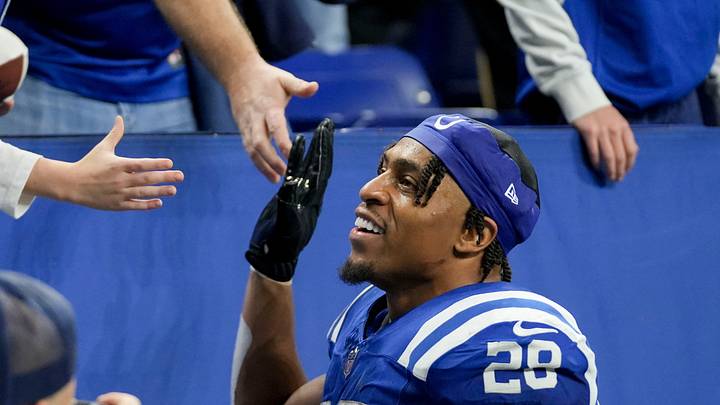 Colts’ Jonathan Taylor Set to Return From Injury vs. Falcons