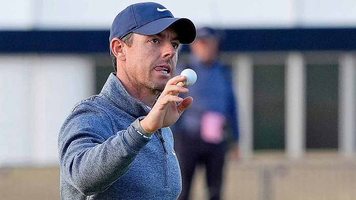 What to Watch In Round 3 at St. Andrews: Leading Hair, Rors' Roars and More Birdies