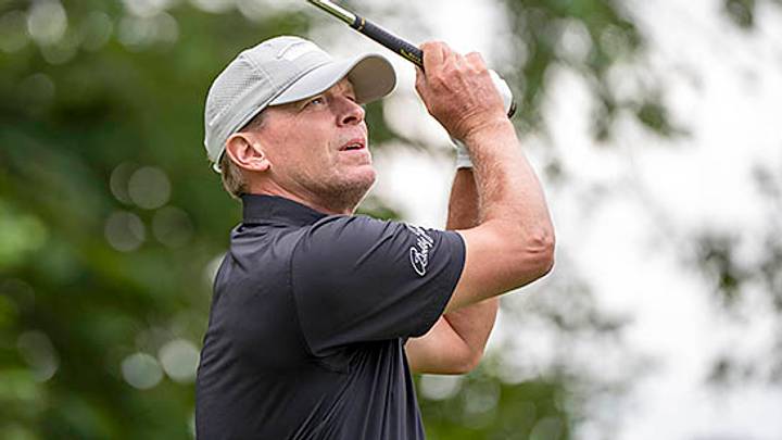 Steve Stricker Takes Early Lead in Season's First PGA Tour Champions Major