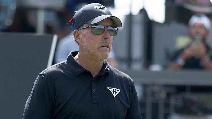 Phil Mickelson Accuses PGA Tour of Undermining LIV Golf’s Bid for World Ranking Points