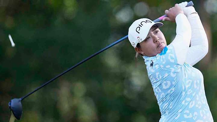 Two Tied Early at LPGA Toto Japan Classic, New No. 1 Opens With 71