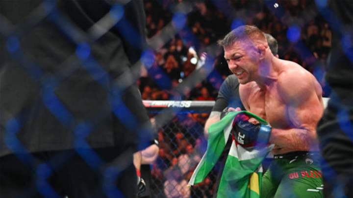 UFC 297 Bonuses: Sean Strickland, Dricus Du Plessis Earn Fight Of The Night