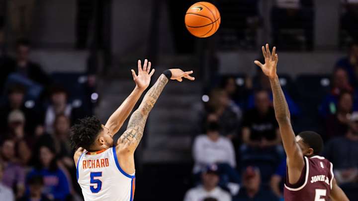 Florida Fends Off Mississippi State's Late Comeback Efforts, Post 79-70 Win